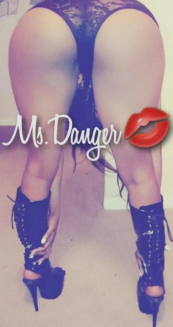 , 21  female escort, San Antonio