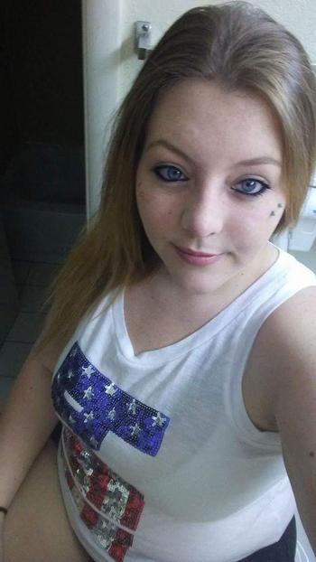 , 18  female escort, San Antonio