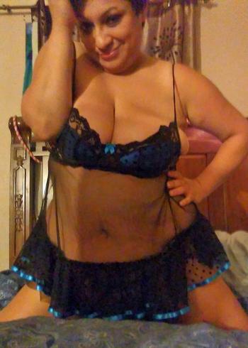 , 30  female escort, San Antonio