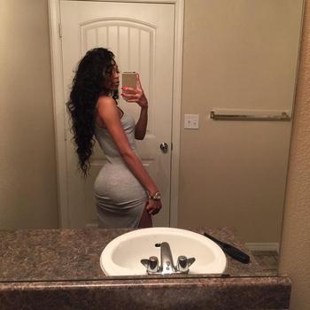 , 20  female escort, San Antonio