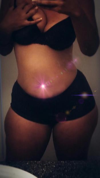 , 24  female escort, San Antonio