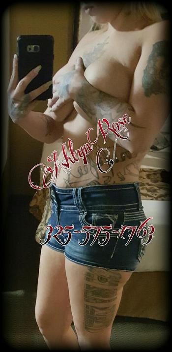 , 25  female escort, San Antonio