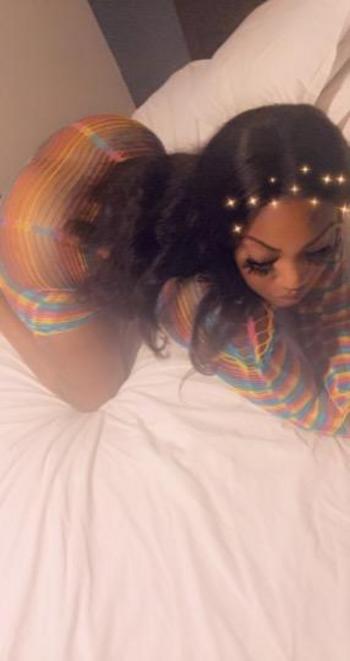 Courtney, 23  female escort, San Antonio