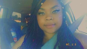 Meme, 23  female escort, San Antonio