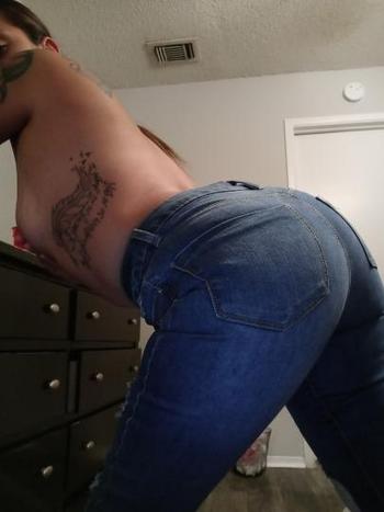 Crystal, 25  female escort, San Antonio