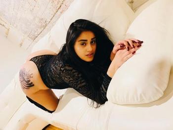  737-280-5330, 21  female escort, San Antonio