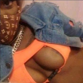 Remii, 26  female escort, San Antonio