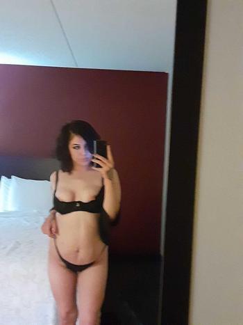 Sephina , 23 Mixed female escort, Sanantonio
