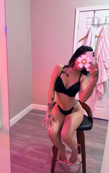 Ashly, 22  female escort, San Antonio