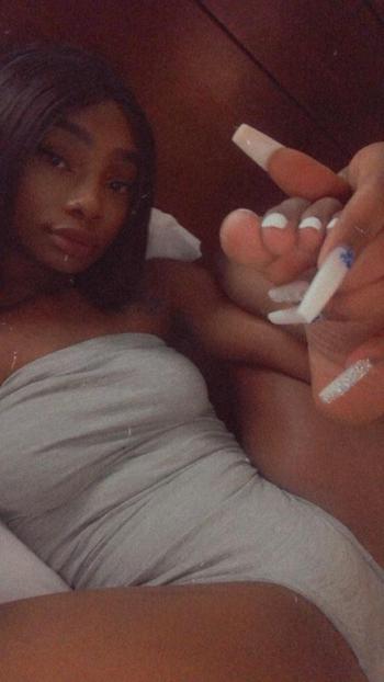 Nola, 21  female escort, San Antonio