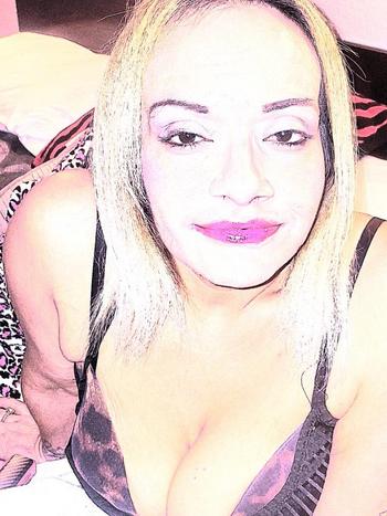 IRIS, 43  female escort, San Antonio