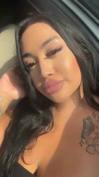 Nenalina99, 26  female escort, San Antonio