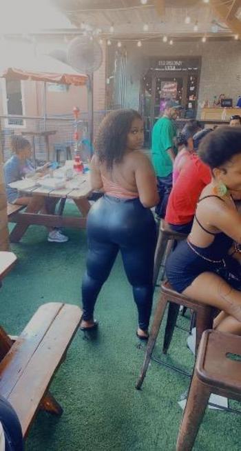 7264003351, female escort, San Antonio